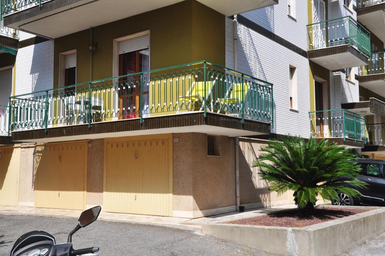 Viale Repubblica 329 1 Apartamento Pietra Ligure Exterior foto